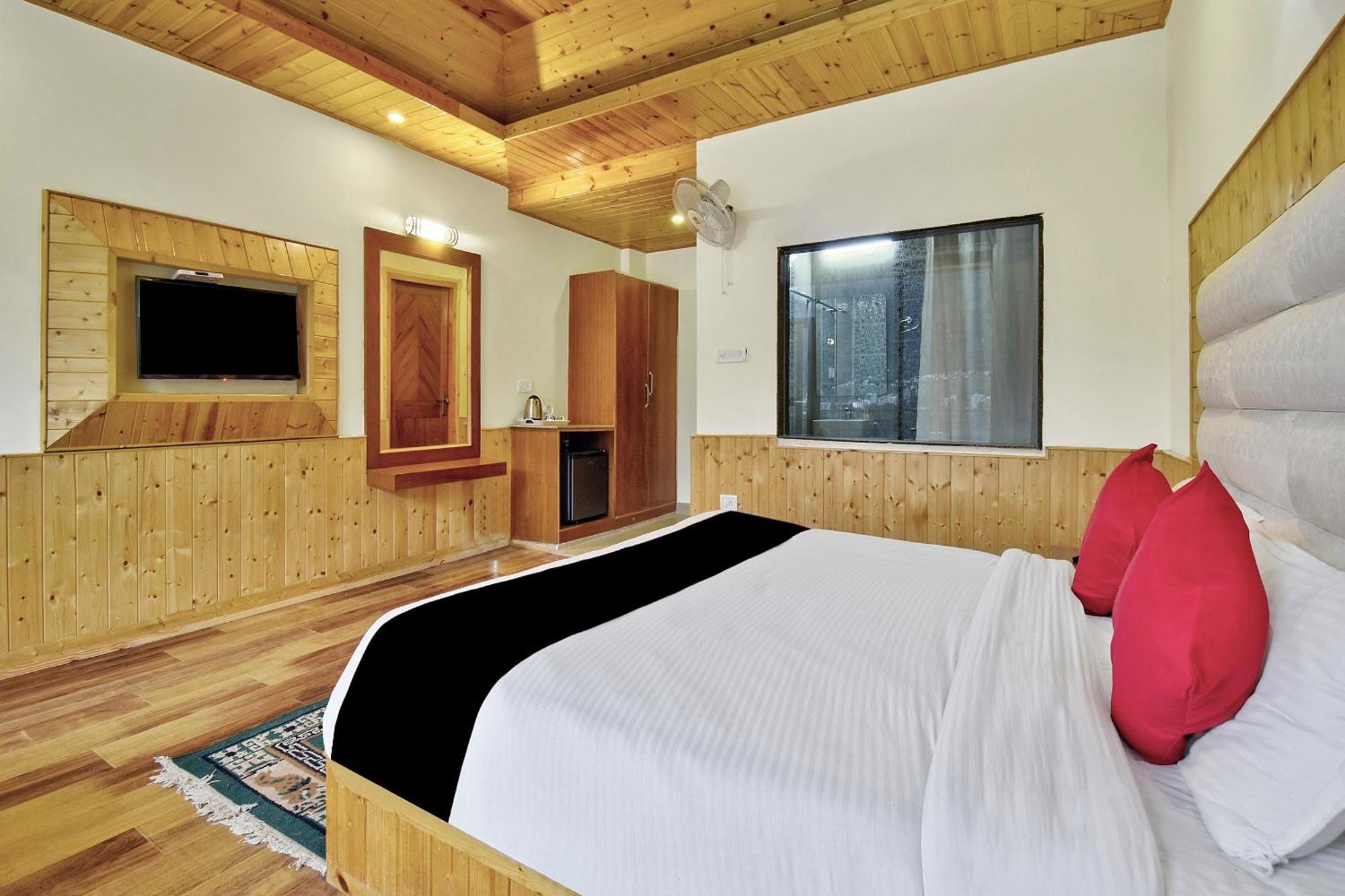 Capital O 42006 Phalguni Regency Hotell Manāli Eksteriør bilde